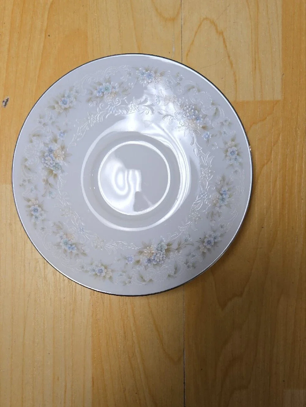 Elegant Noritake, White Floral Teacup and Saucer Set